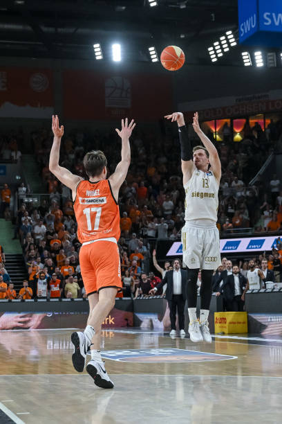 采取了机动 采取了机动