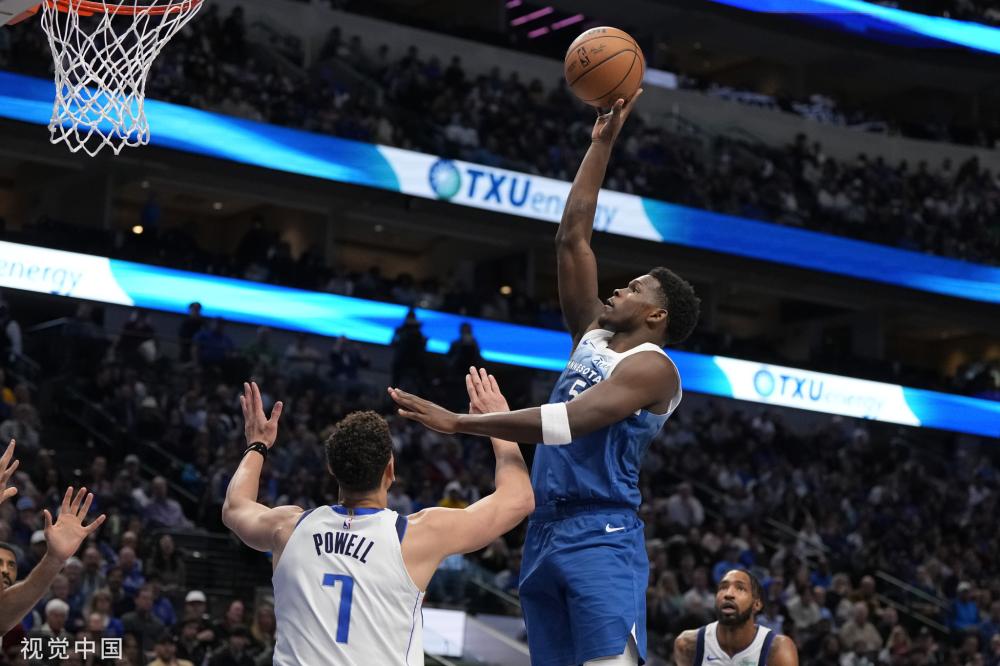 但他在适应 但他在适应